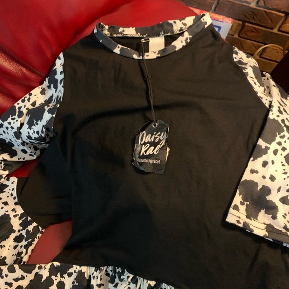New! DAISY RAE by SOUTHERN GRACE Girls Cow Print Boutique Outfit Size 6/7 - Picture 2 of 7